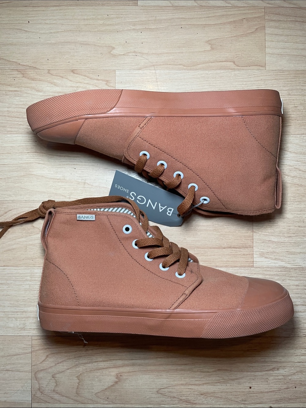 NWT BANGS Shoes Sahara Sand High Top Sneakers